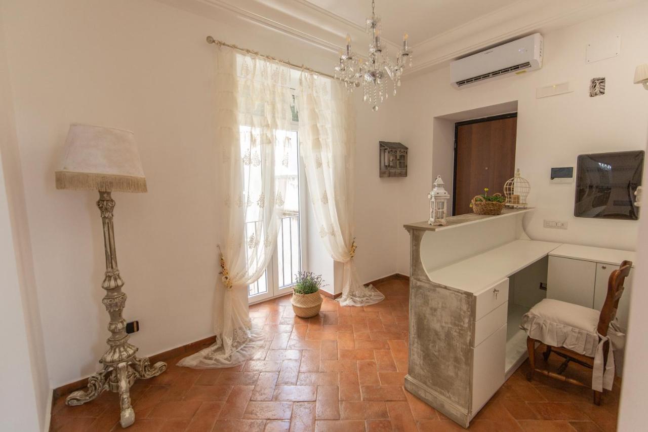 B&B Dimora Mazzarino Napoli Eksteriør billede