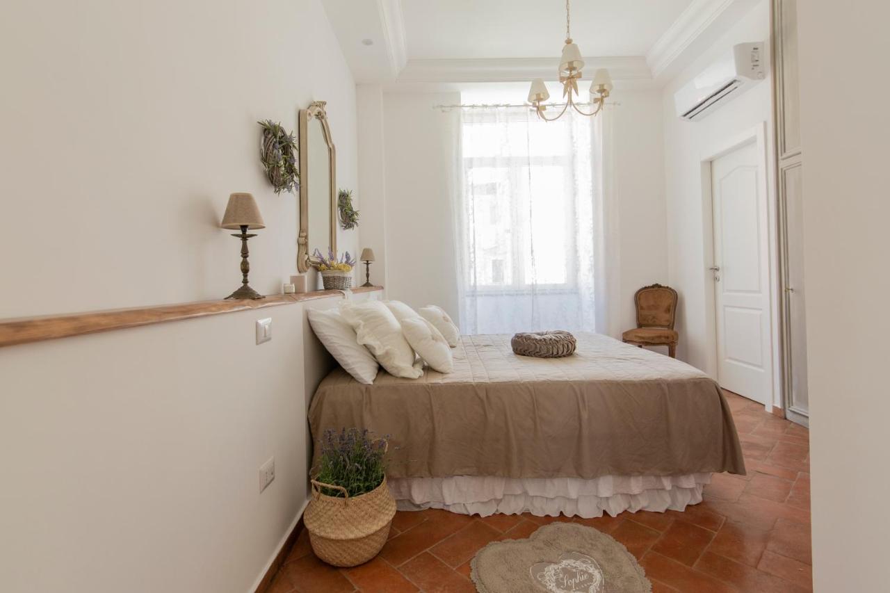 B&B Dimora Mazzarino Napoli Eksteriør billede
